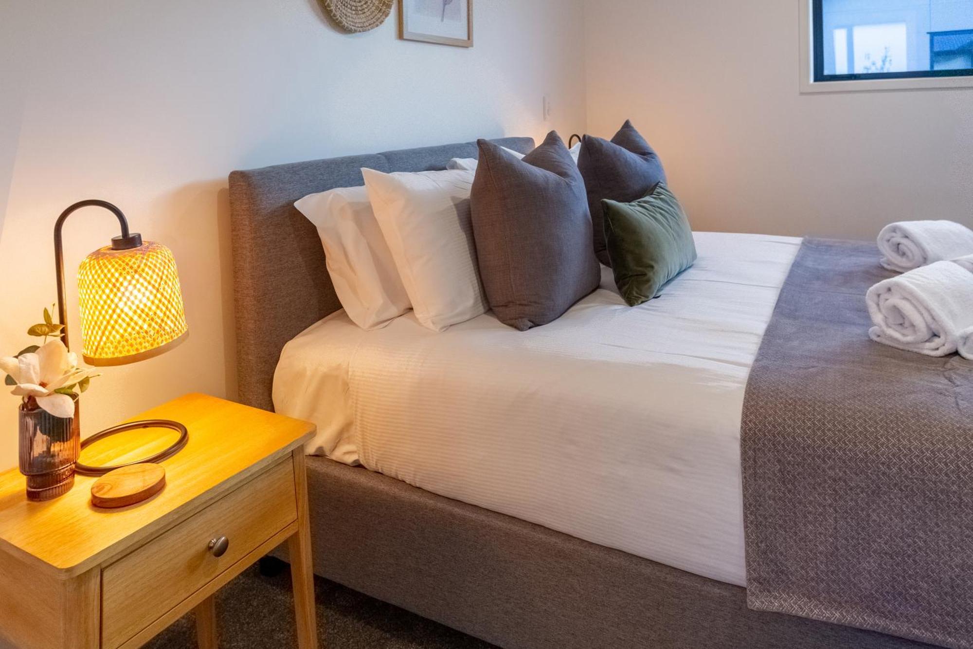 Urban Elegance - 2 Bed, 2 Bath In The Cbd Apartman Christchurch Kültér fotó